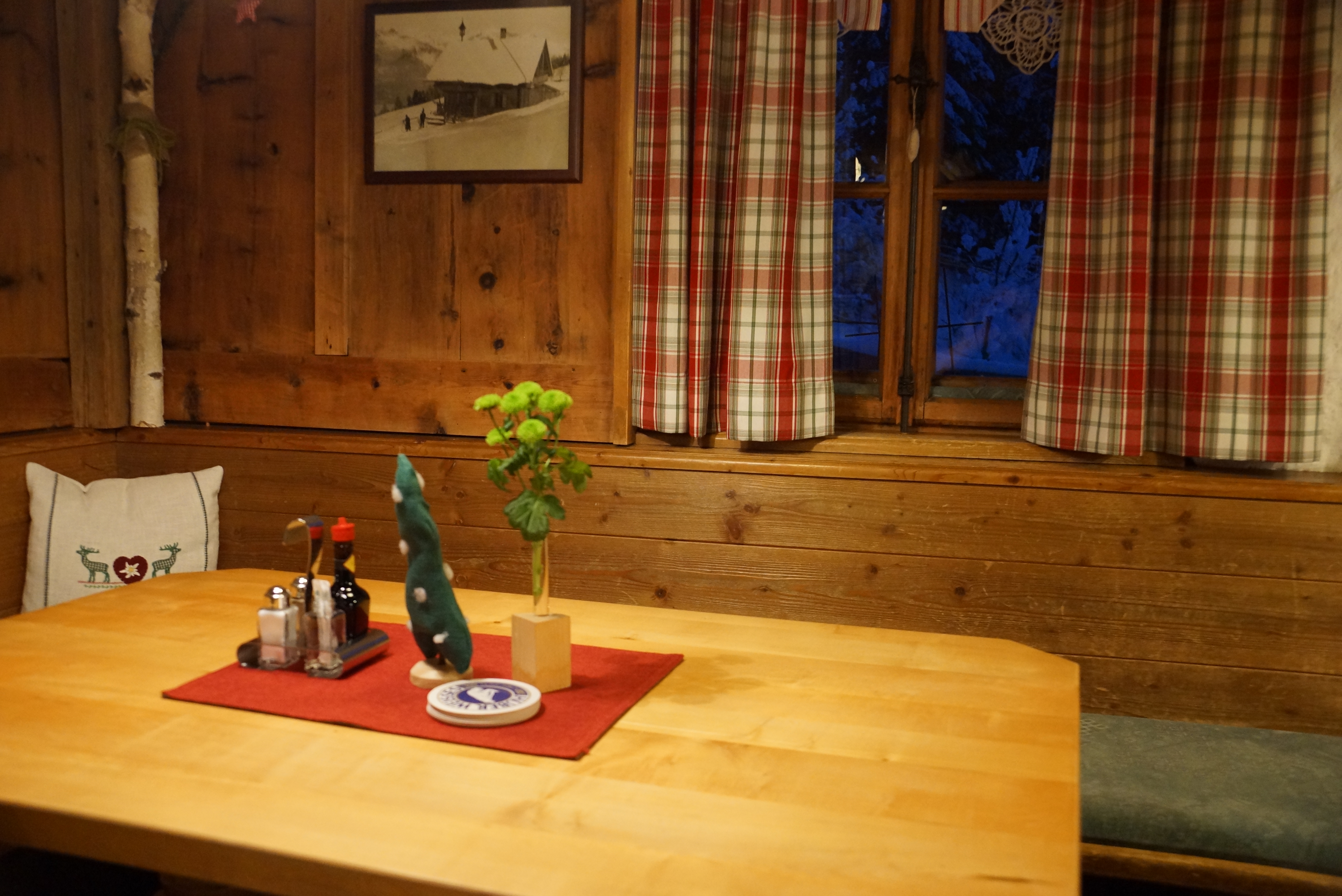 Tulfer Hütte im Skigebiet Glungezer in Tirol (6)